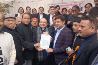 बैंच के लिए मेरठ रहा बंद