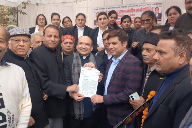 बैंच के लिए मेरठ रहा बंद