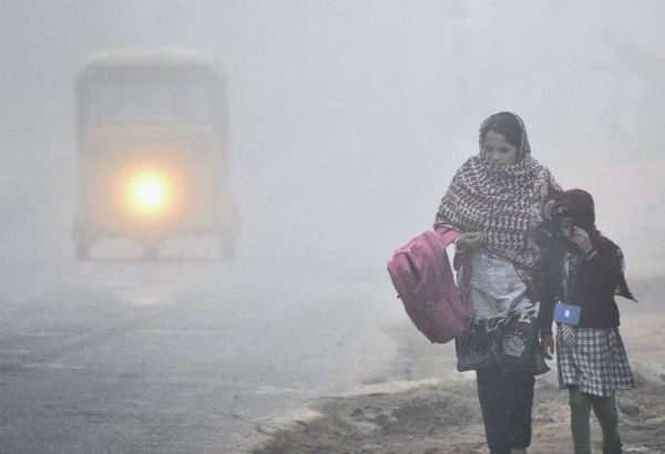 कांप रहा उत्तर भारत