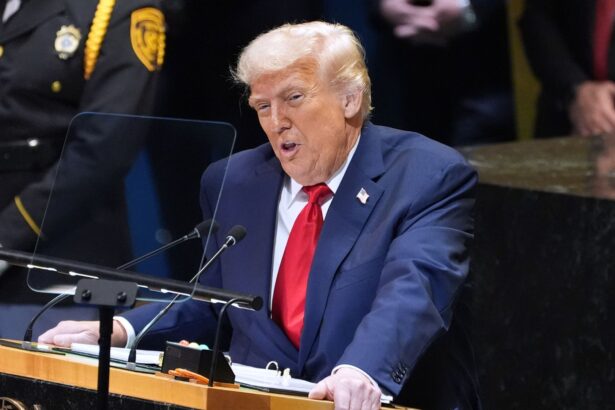 ट्रंप ने भारत को बताया युद्ध फंडर