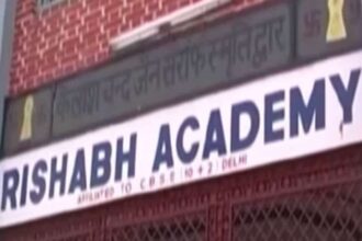 ऋषभ की टीम फाइनल में