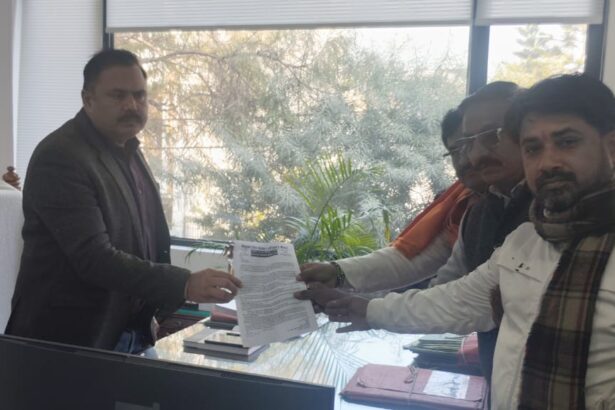 प्रेस के सम्मान से कोई समझौता नहीं