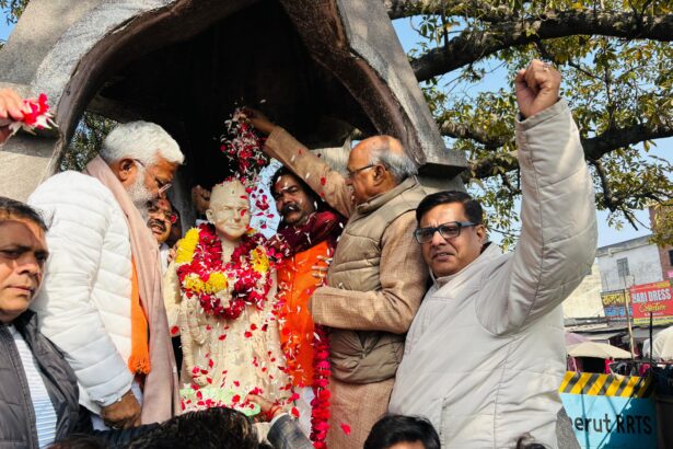 पुण्य तिथि पर शास्त्री जी को नमन