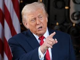 ट्रंप ने ऐसा क्यों किया दुनिया हैरान