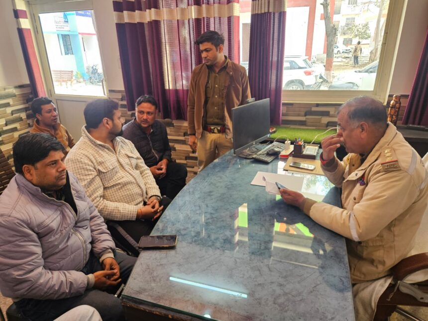 युवक से लूट थाने में तहरीर