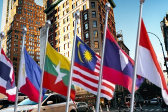 दुनिया का पावर सैंटर वेस्ट नहीं ईस्ट