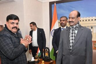 मुलाकात बनेगी किस अफसर की मुसीबत