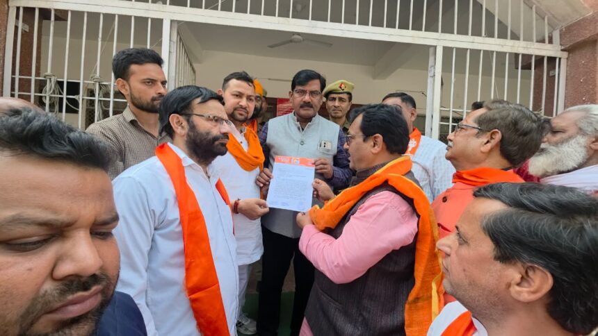 अवैध गोदाम करो बंद: धर्मेन्द्र