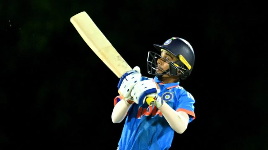 वेदांत त्रिवेदी के तूफान में पाक पस्त