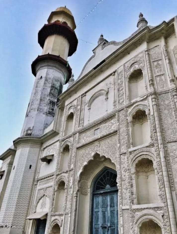 प्रशासन बैकफुट पर, मांगे गए निर्देश