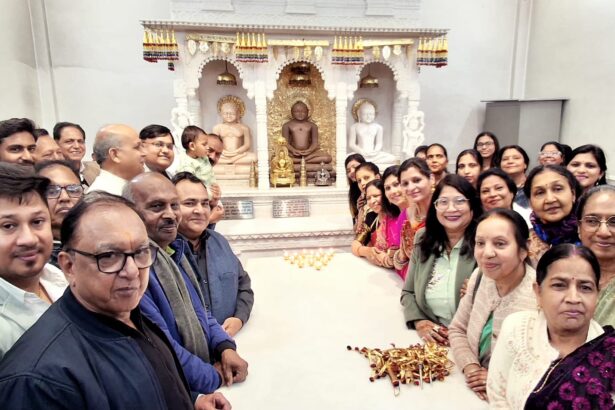 पूर्व संध्या पर महाआरती