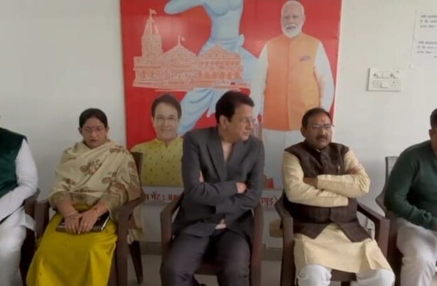 सांसद ने की तैयारियों की समीक्षा