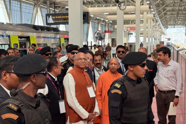 सीएम योगी ने देखी तैयारियां