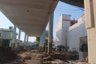 रैपिड से यात्रा, स्टेशन तक अधूरा