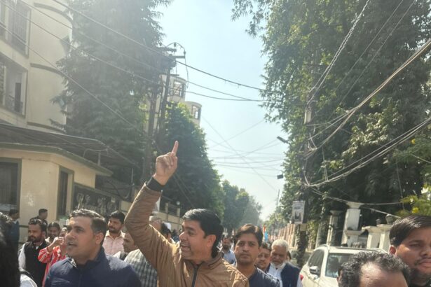 लखनऊ में गरजे रंजन शर्मा