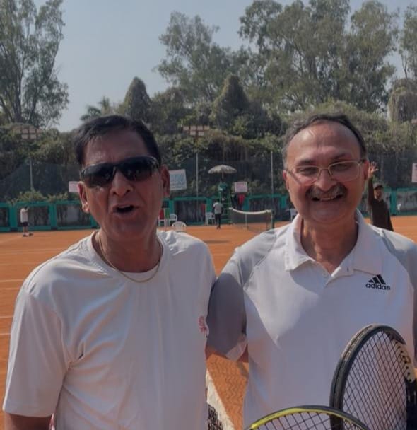 अमित संगल ने रणदीप दत्ता को हराया