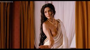 इन्होंने नहीं किया न्यूड होने से इंकार