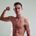 "stan-worthy" एडम रिप्पोन ब्रेकडाउन