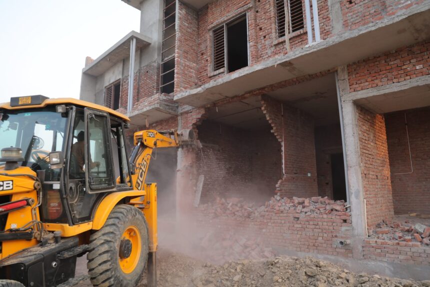 रौंदी जा रही अवैध कालोनियां