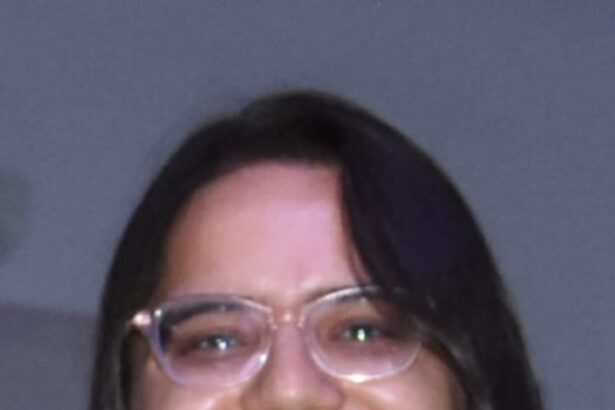 “दृष्टि का मूक चोर”