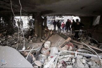 लड़ाई के कई नए मोर्चों पर फैली