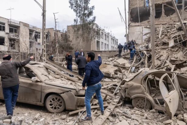 लड़ाई ना तुम जीते ना हम हारे