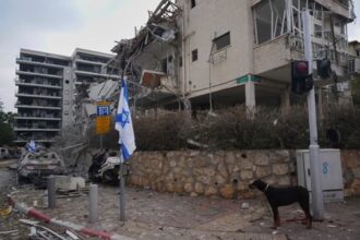 तेल अबीब पर मिसाइलों से हमला