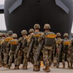 मिडिल ईस्ट में हजारों फौजी तैनात करेगा यूएस