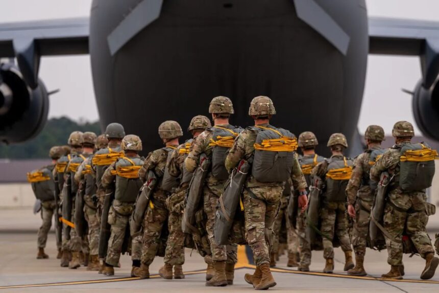 मिडिल ईस्ट में हजारों फौजी तैनात करेगा यूएस