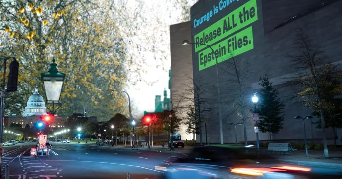 1.80 लाख इमेज से करतूतों का खुलासा