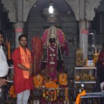सदर काली मंदिर में भक्तों का मेला